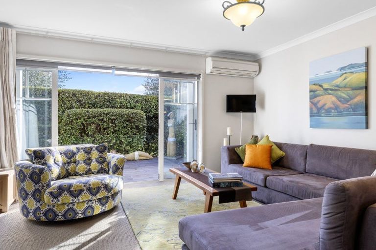 Photo of property in 47 Chateau Crescent, Rangatira Park, Taupo, 3330