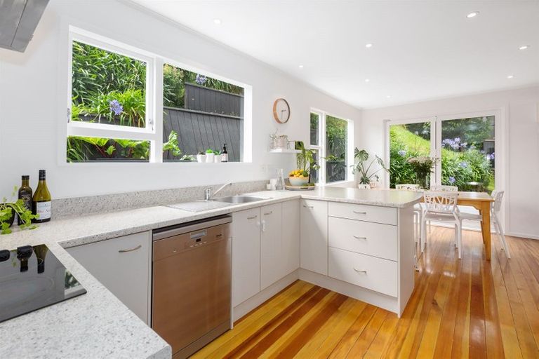 Photo of property in 5 Spey Place, Papakowhai, Porirua, 5024