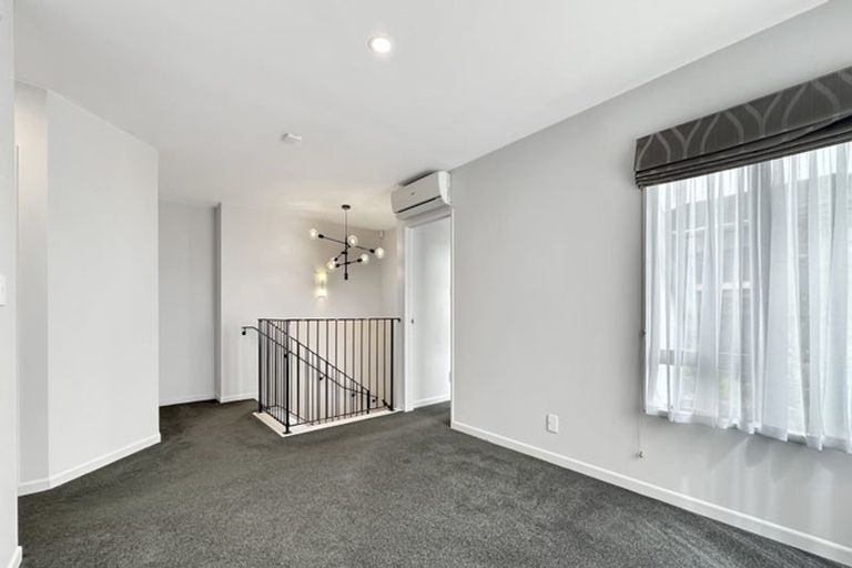 Photo of property in 51b Rodney Street, Howick, Auckland, 2014