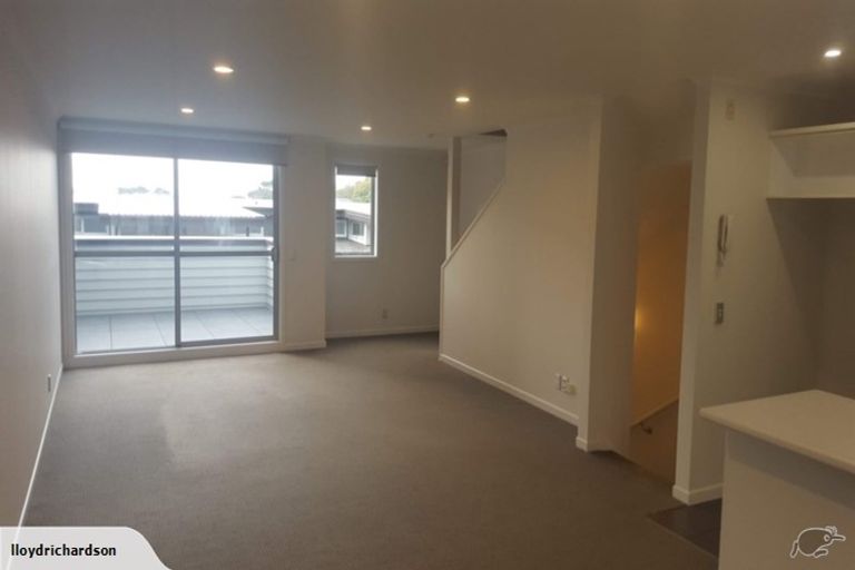 Photo of property in 11/27 The Rigi, Northland, Wellington, 6012