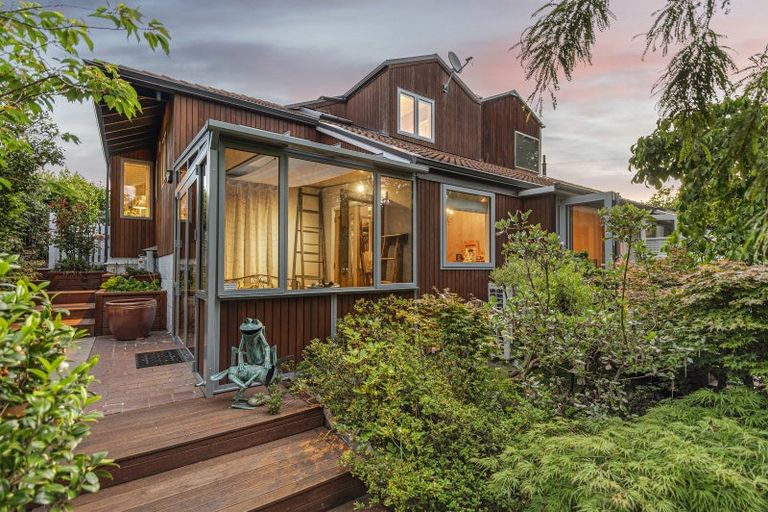 Photo of property in 54 Clyde Road, Ilam, Christchurch, 8041