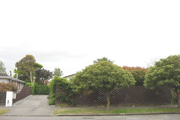 Photo of property in 6 Ingrid Street, Parklands, Christchurch, 8083
