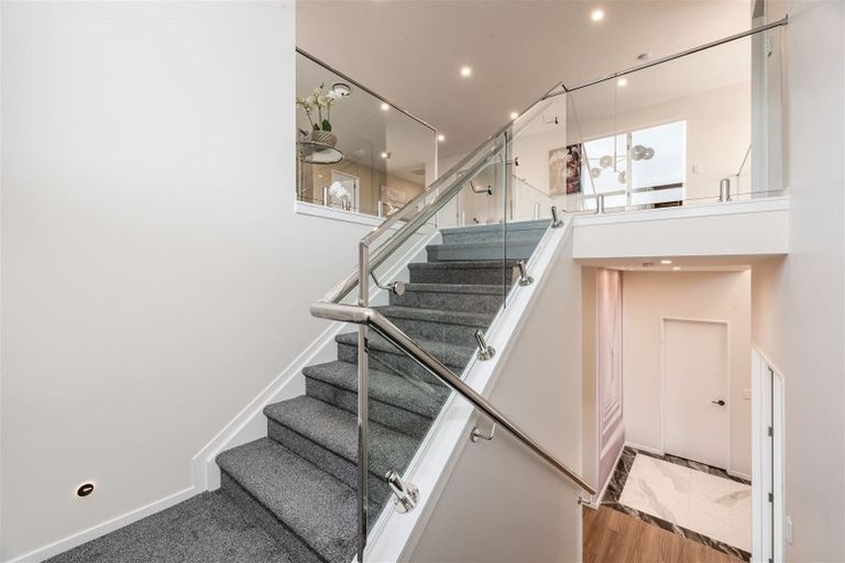 Photo of property in 23 Cirrus Way, Ranui, Auckland, 0612