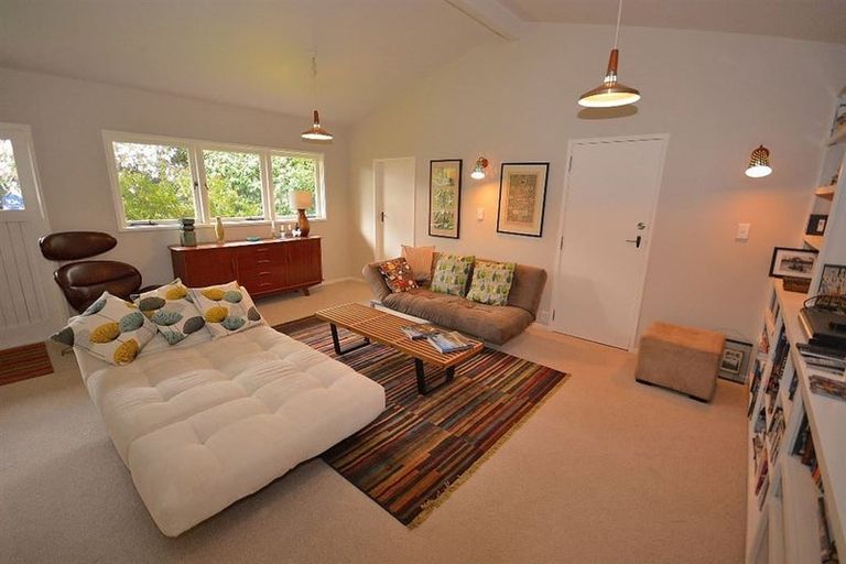 Photo of property in 211 Ngarara Road, Waikanae, 5391
