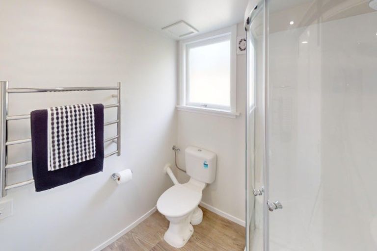 Photo of property in 1 Byrd Street, Levin, 5510