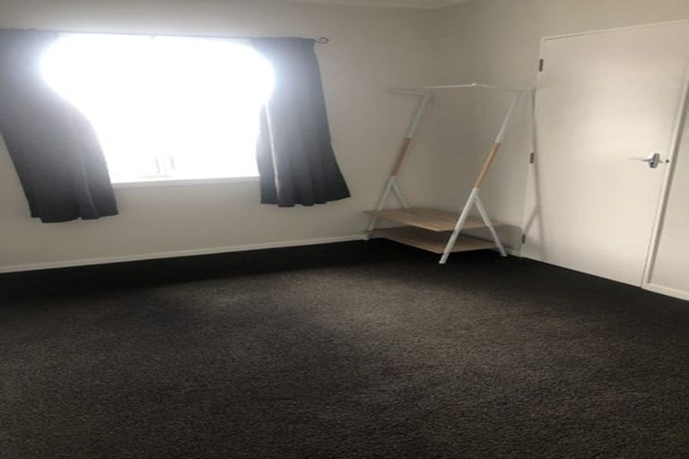 Photo of property in 3/175 Queens Drive, Lyall Bay, Wellington, 6022