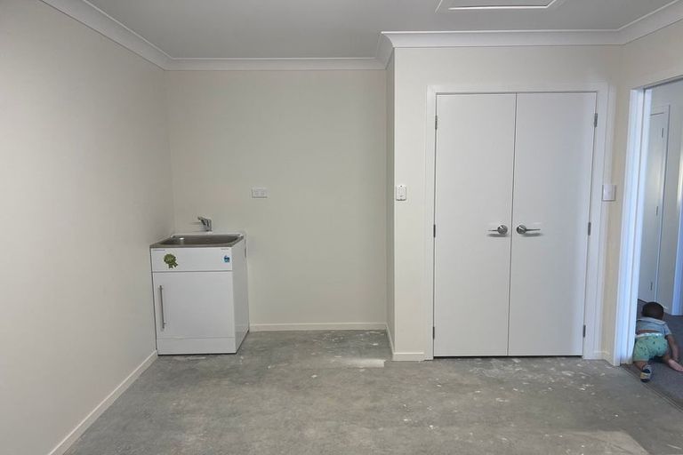 Photo of property in 33u3 Cowley Drive, Temple View, Hamilton, 3218