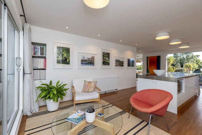 Photo of property in 5 Wharemauku Road, Raumati Beach, Paraparaumu, 5032