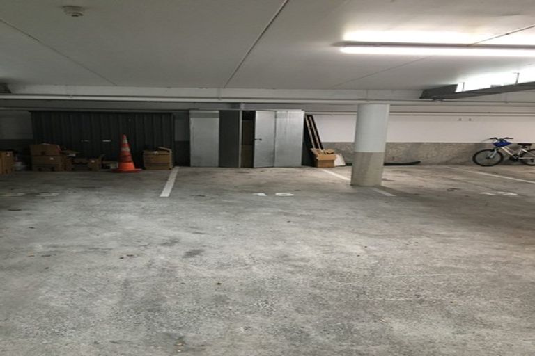 Photo of property in 15/15 Peterborough Street, Christchurch Central, Christchurch, 8013