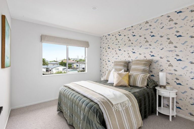 Photo of property in 20b Moffat Road, Red Beach, 0932