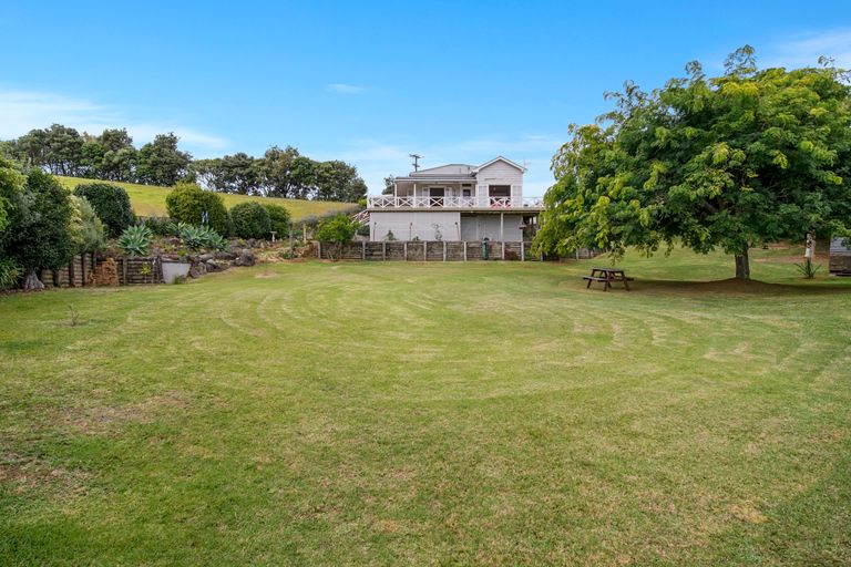 Photo of property in 226 Big Bay Road, Manukau Heads, Waiuku, 2684