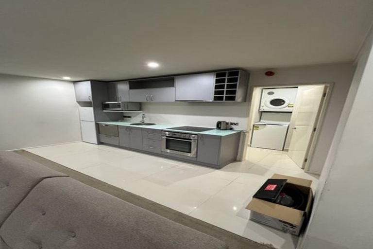 Photo of property in The Quay, 1/332b2 Lambton Quay, Wellington Central, Wellington, 6011