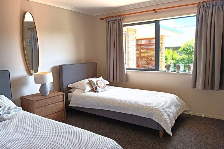 Photo of property in 505 Richmond Road, Lepperton, New Plymouth, 4373