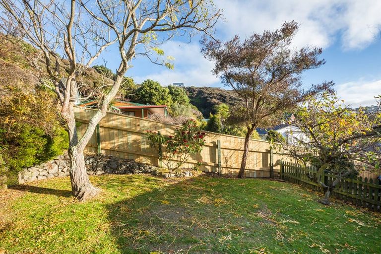 Photo of property in 17 Leeward Drive, Whitby, Porirua, 5024