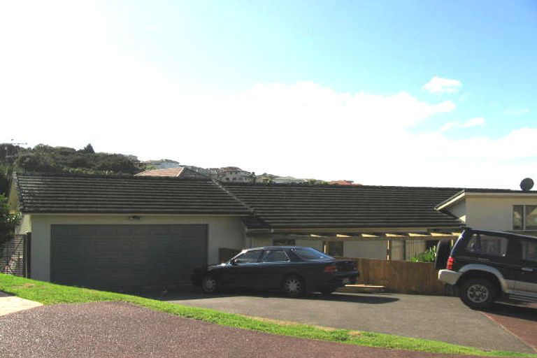 Photo of property in 20 Tyburn Lane, Unsworth Heights, Auckland, 0632