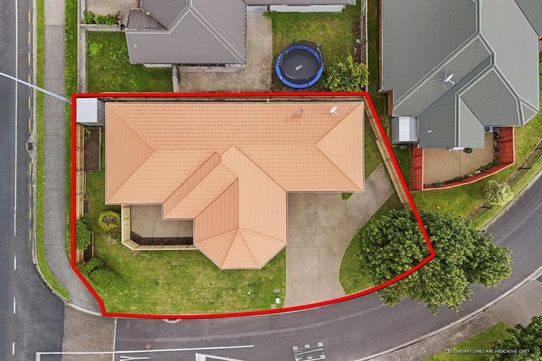 Photo of property in 1 Kirk Close, Rototuna, Hamilton, 3210