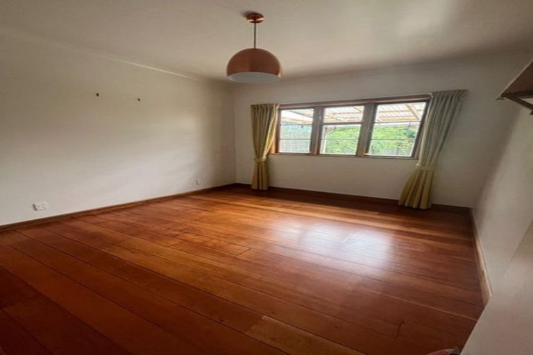 Photo of property in 187b Waiwhetu Road, Waterloo, Lower Hutt, 5011