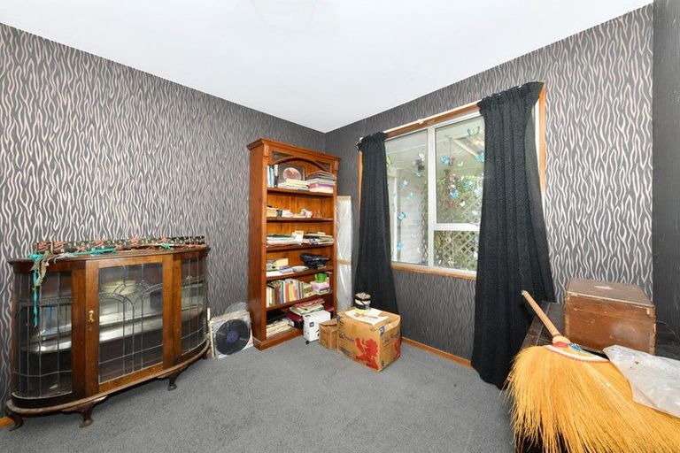 Photo of property in 2/6 Halligan Place, Belfast, Christchurch, 8051