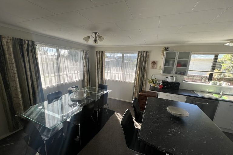 Photo of property in 65 Liverpool Street, Levin, 5510