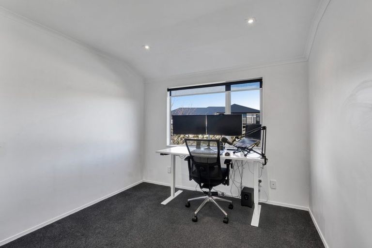 Photo of property in 28a Jules Crescent, Bell Block, New Plymouth, 4312