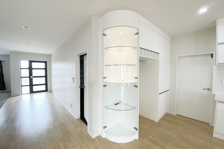 Photo of property in 41 Castlebane Drive, Flat Bush, Auckland, 2019