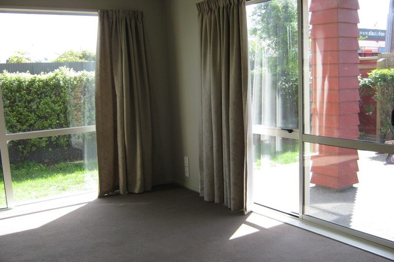 Photo of property in 1/346 Hereford Street, Linwood, Christchurch, 8011