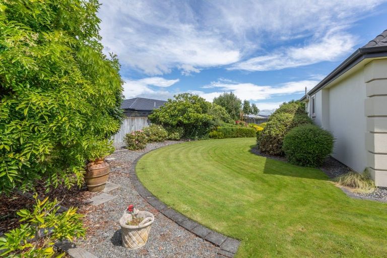 Photo of property in 86 Belgrove Drive, Waipukurau, 4200