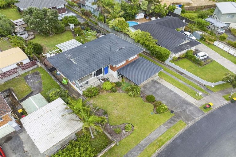 Photo of property in 4 Colum Place, Bucklands Beach, Auckland, 2014