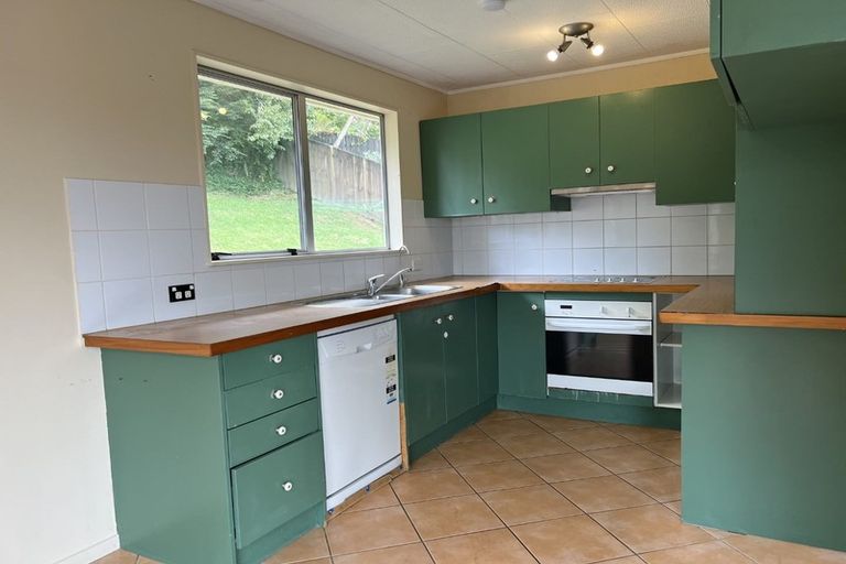 Photo of property in 19 Glenfinn Place, Massey, Auckland, 0614