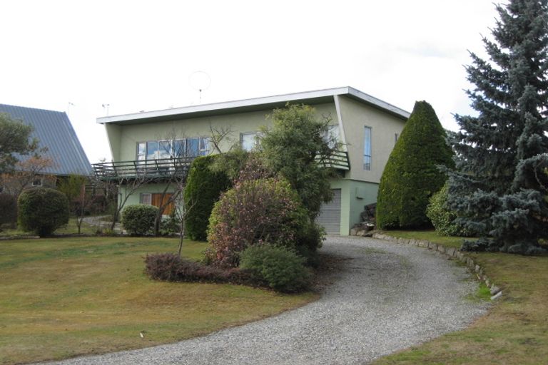 Photo of property in 46 Hunter Crescent, Wanaka, 9305