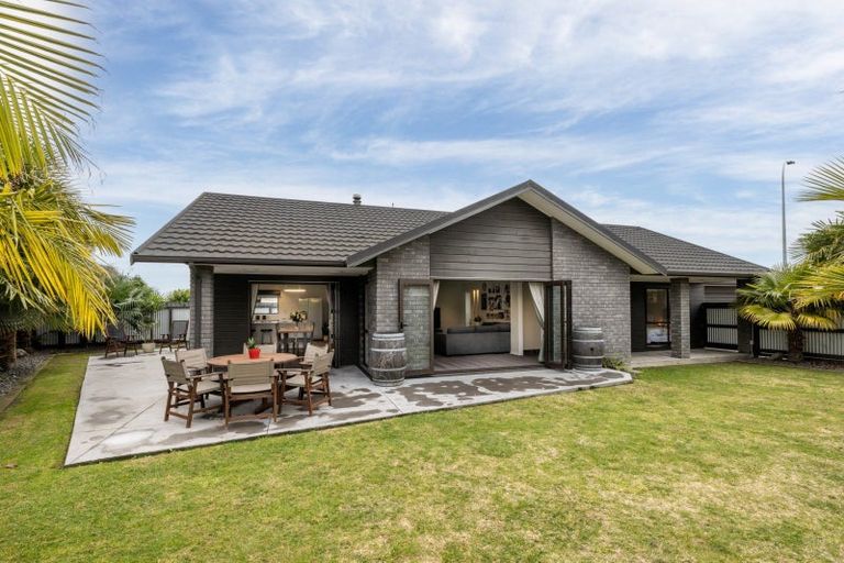 Photo of property in 129 Auckland Road, Greenmeadows, Napier, 4112