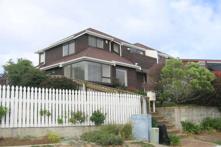 Photo of property in 36b Kaikoura Street, Maupuia, Wellington, 6022