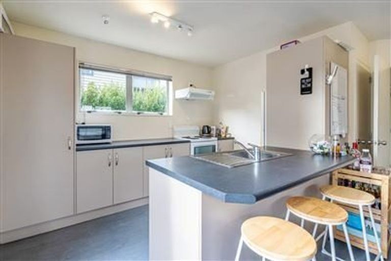 Photo of property in 8 Rex Street, Riccarton, Christchurch, 8041