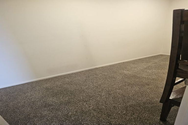 Photo of property in 12a Orams Road, Hillpark, Auckland, 2102