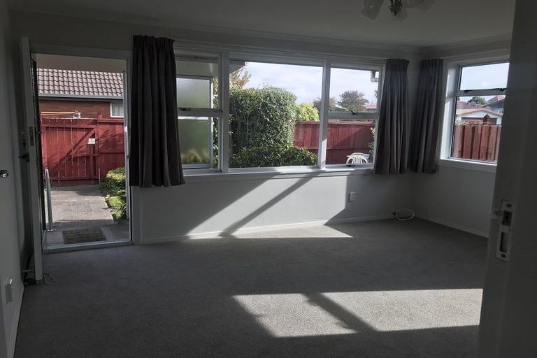 Photo of property in 1/41 Lyndon Street, Riccarton, Christchurch, 8041
