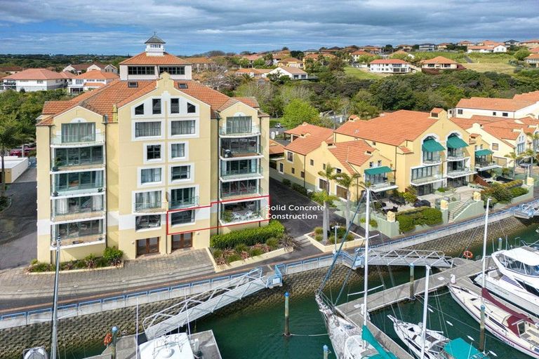 Photo of property in 50 Harbour Village Drive, Gulf Harbour, Whangaparaoa, 0930