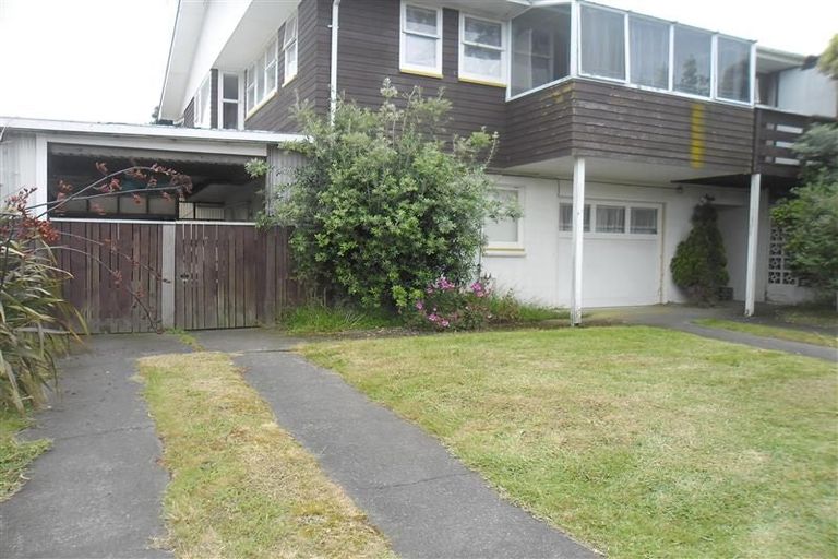 Photo of property in 235 Manly Street, Paraparaumu Beach, Paraparaumu, 5032