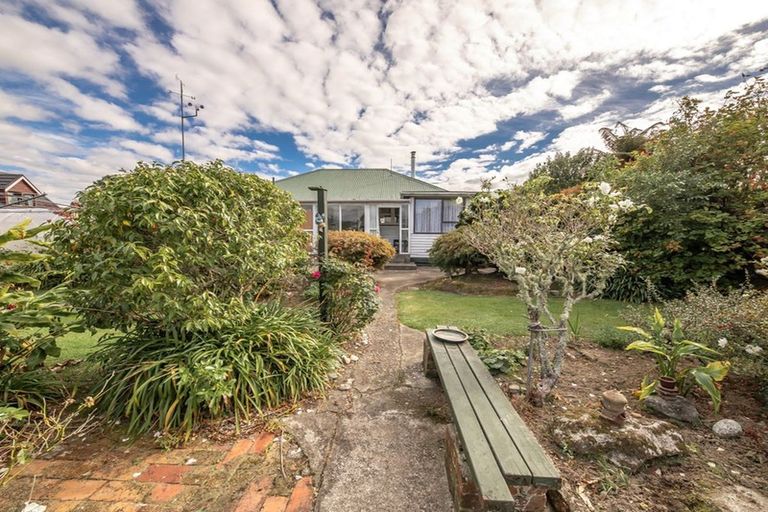 Photo of property in 253 Palmerston Street, Westport, 7825