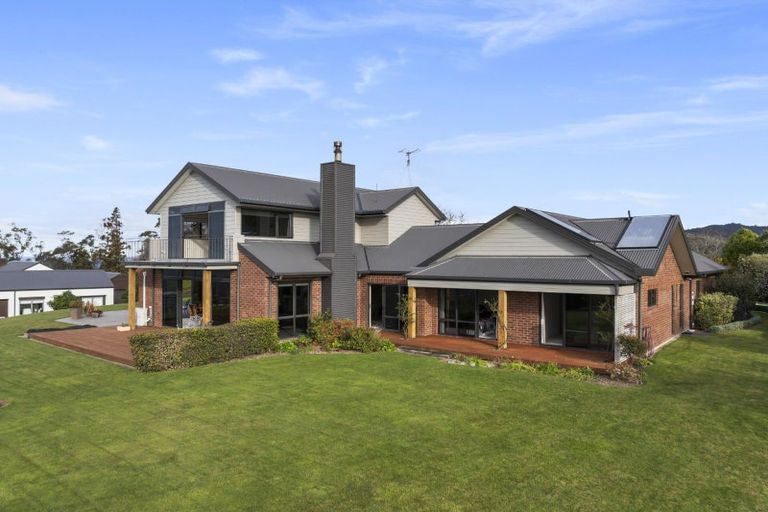 Photo of property in 11 Chestnut Lane, Papamoa, Te Puke, 3187