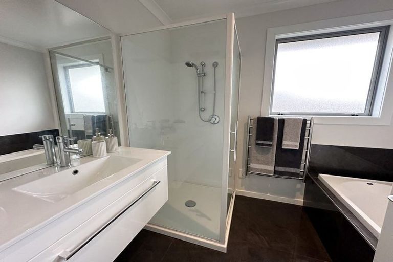 Photo of property in 58 Park Lane, Rolleston, 7614