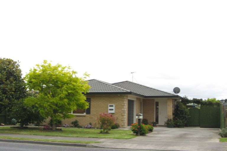 Photo of property in 96a Manuroa Road, Takanini, 2112