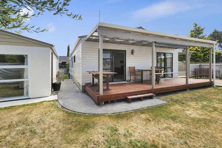 Photo of property in 1/27 Candu Lane, Kinloch, Taupo, 3377