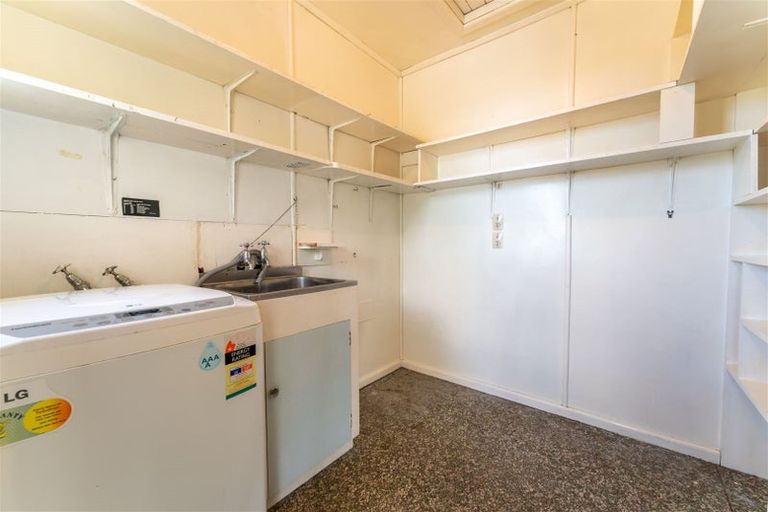 Photo of property in 4 Smith Street, Waimate, 7924