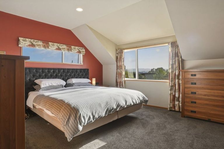 Photo of property in 22 Highgate, Milton, 9220