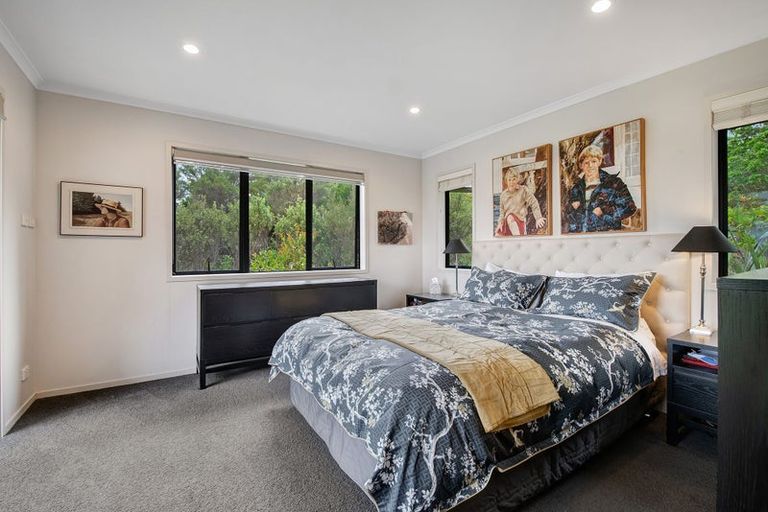 Photo of property in 69a Pipitiwai Drive, Helensville, Kaukapakapa, 0871