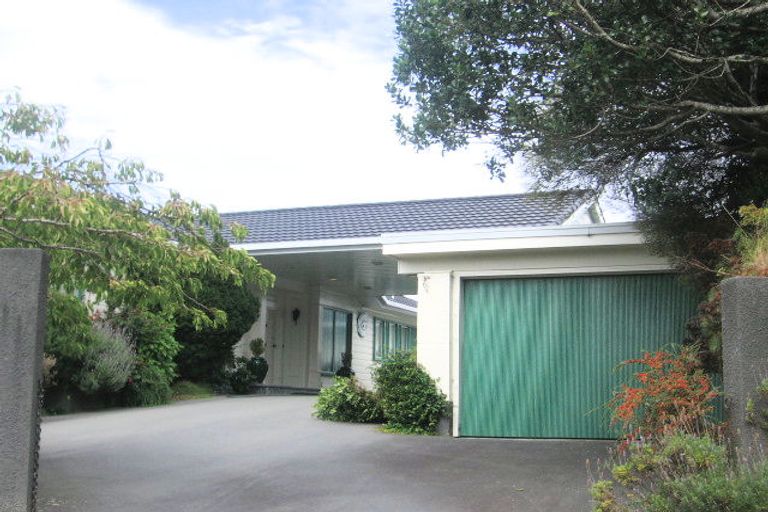 Photo of property in 26 Mataroa Avenue, Northland, Wellington, 6012
