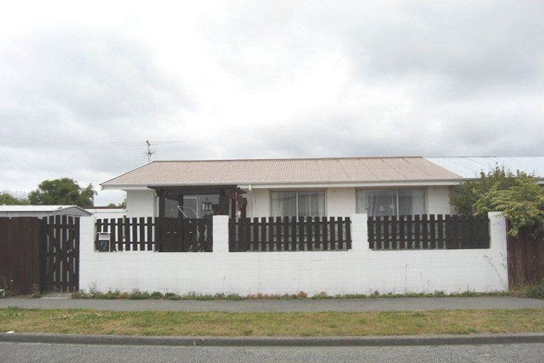Photo of property in 1/1 Ingrid Street, Parklands, Christchurch, 8083