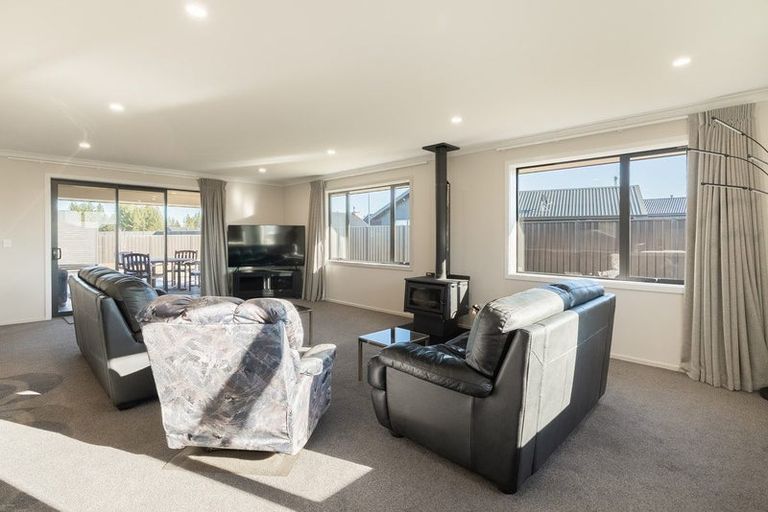 Photo of property in 8 Birch Hill Drive, Twizel, 7901