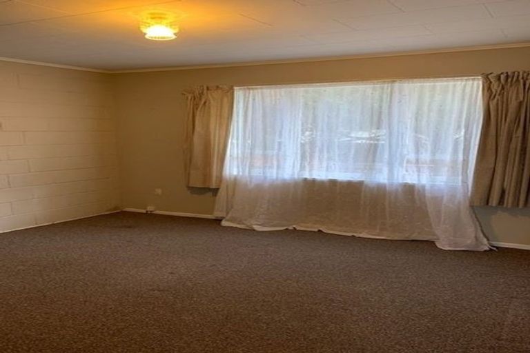 Photo of property in 11a Kaponga Street, Wainuiomata, Lower Hutt, 5014