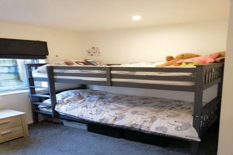 Photo of property in 20a Malmo Place, Massey, Auckland, 0614